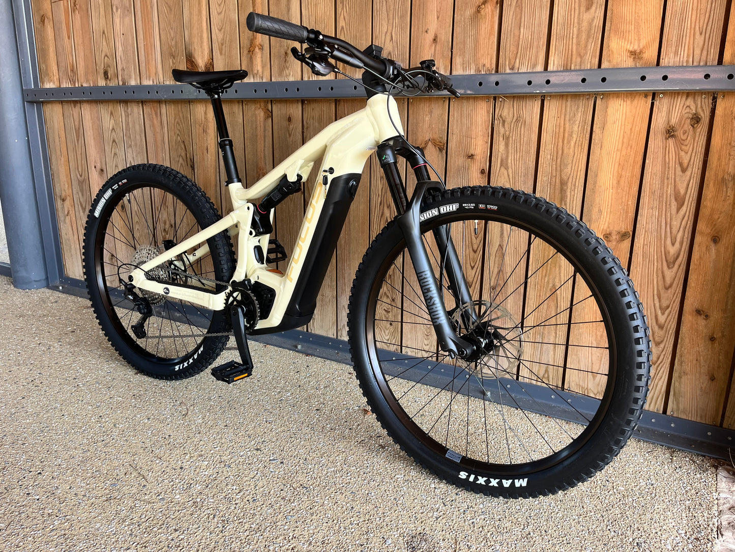 Focus Tron2 6.7 2023 Taille S