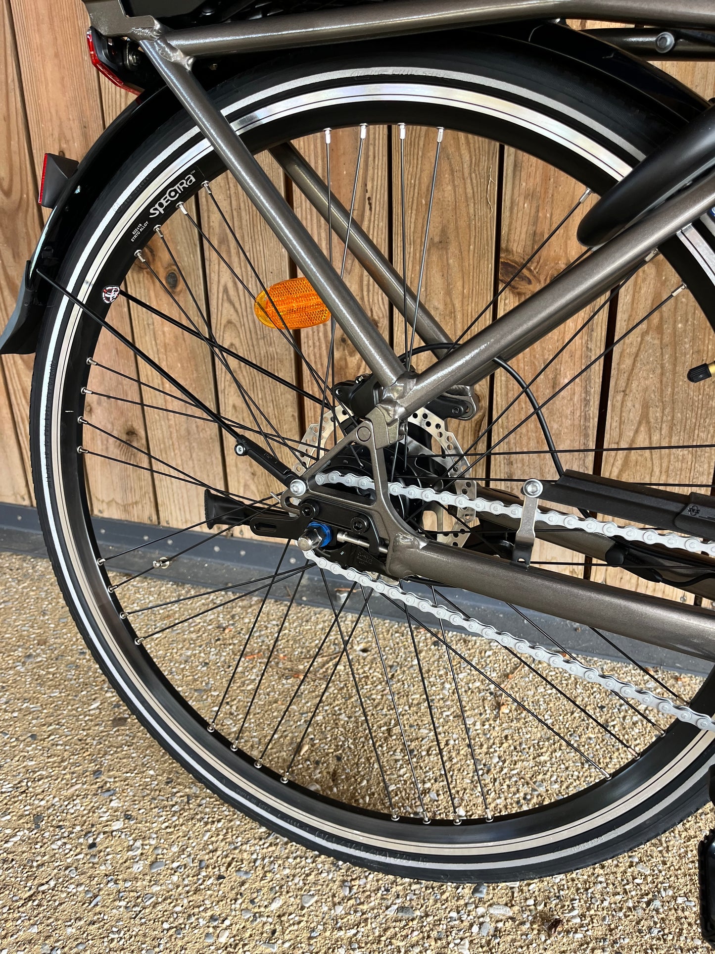 GITANE E-City D28 Nexus 7 et moteur Bosch Active Line