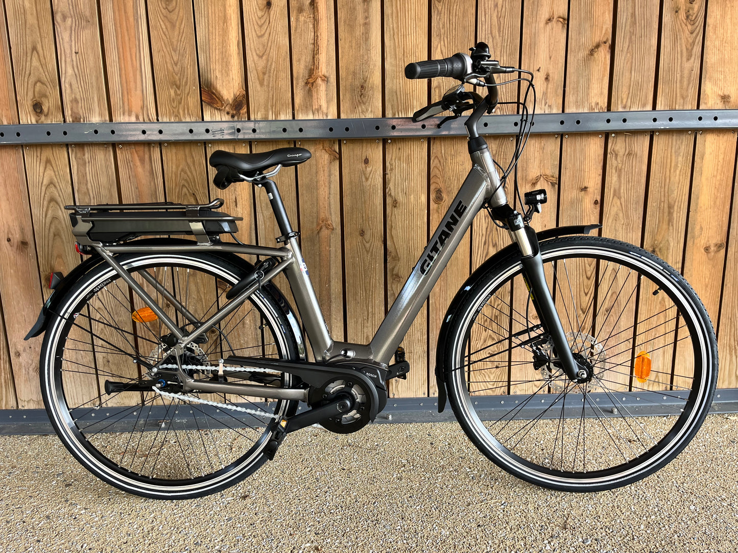 GITANE E-City D28 Nexus 7 et moteur Bosch Active Line