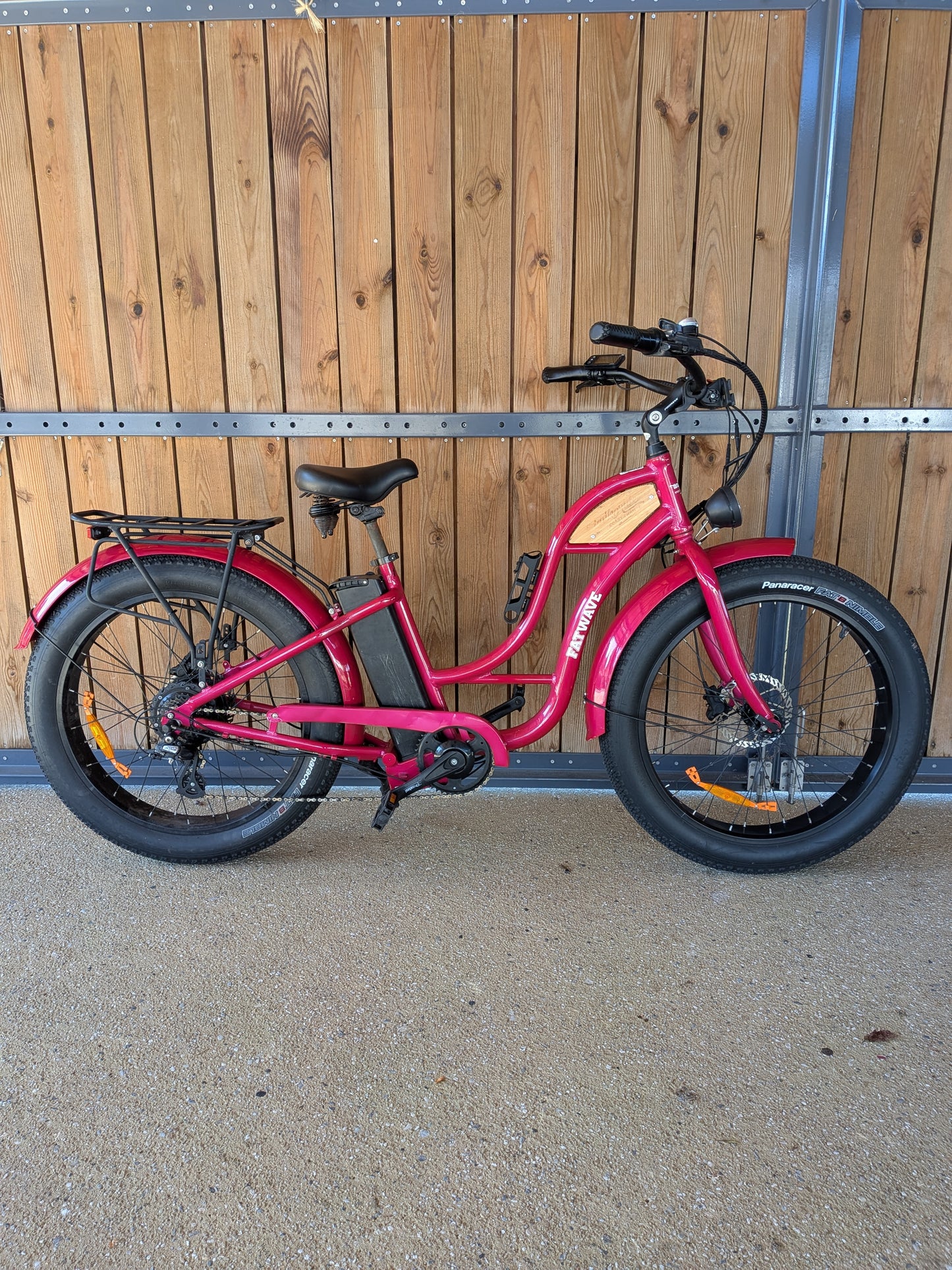 Unikride Fatwave Pink 2025 Occasion
