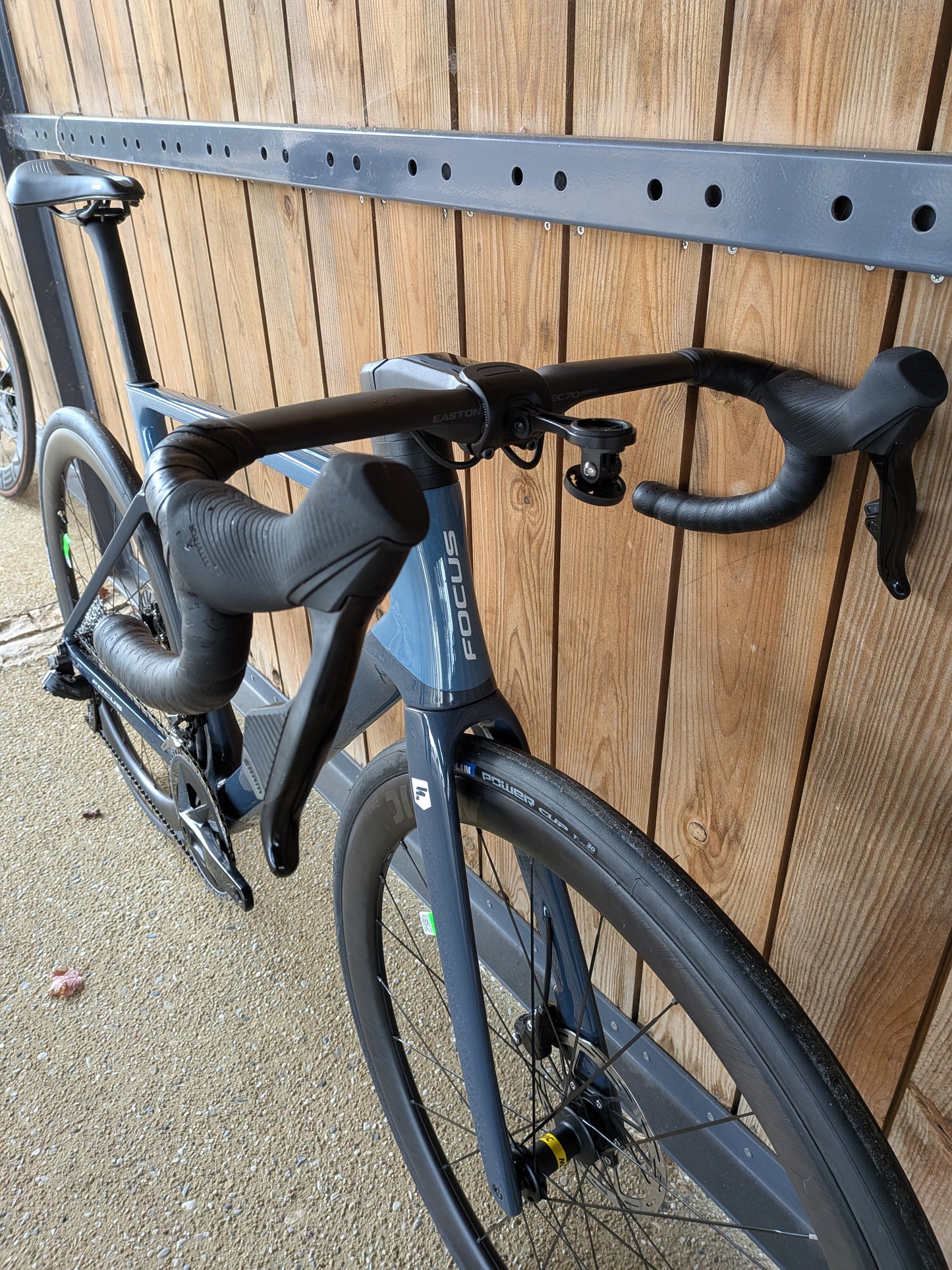 Focus Izalco Max 9.7