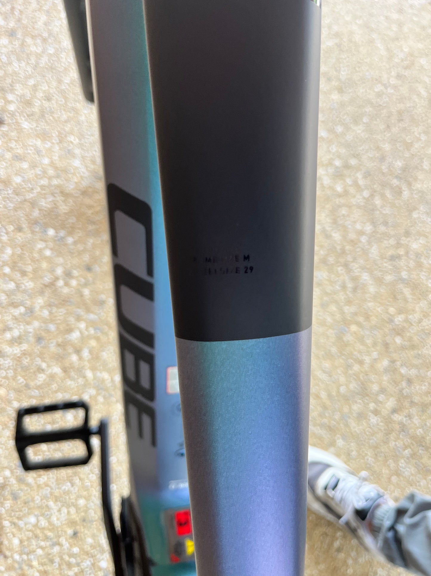 CUBE RÉACTION HYBRID RACE 29’ - 625Wh - Taille M