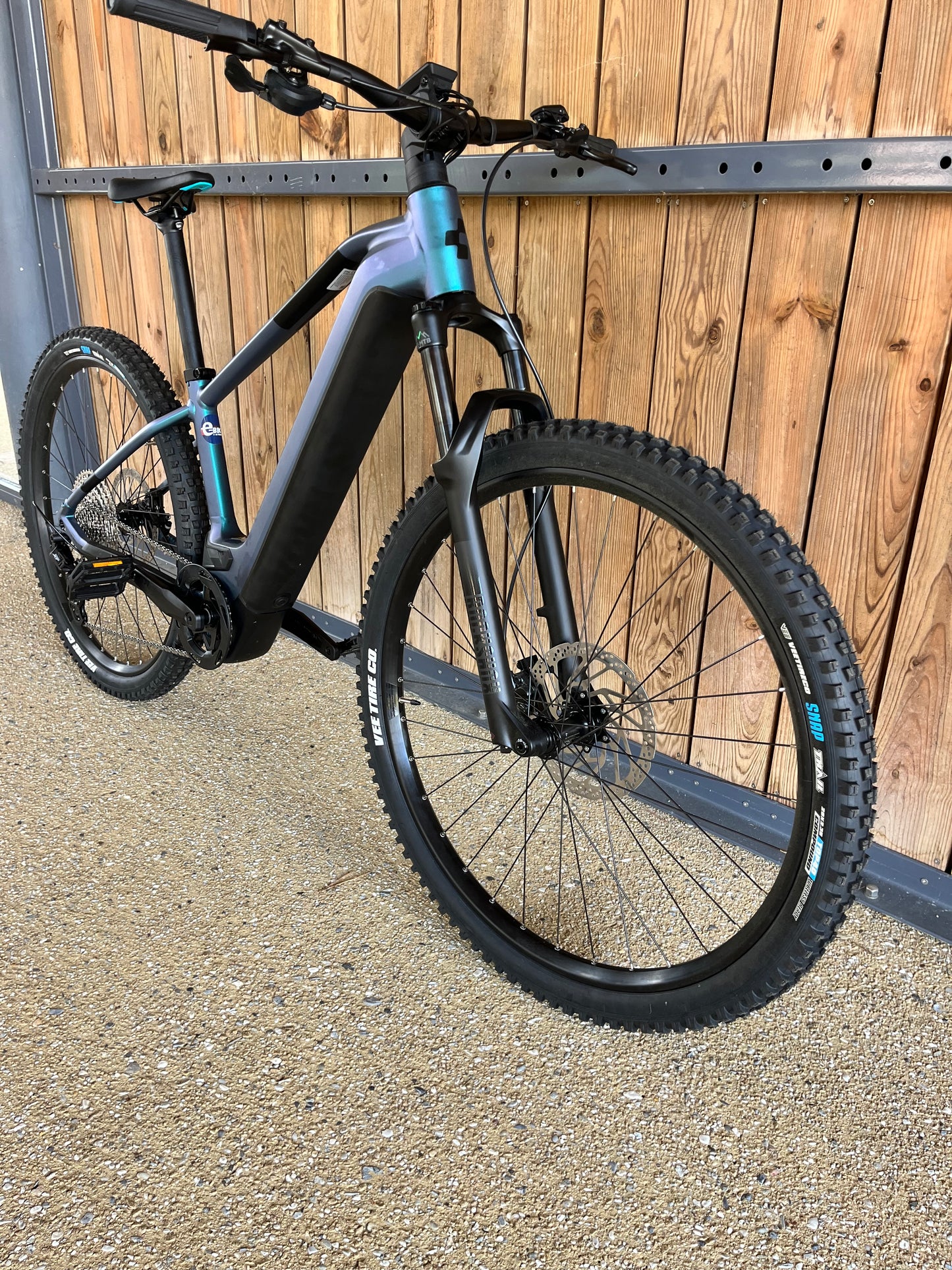 CUBE RÉACTION HYBRID RACE 29’ - 625Wh - Taille M